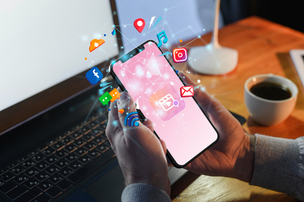 Social media marketing on mobile devices